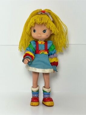 Vintage Hallmark  Rainbow  Brite  doll  1983 Yellow-Haired Rainbow